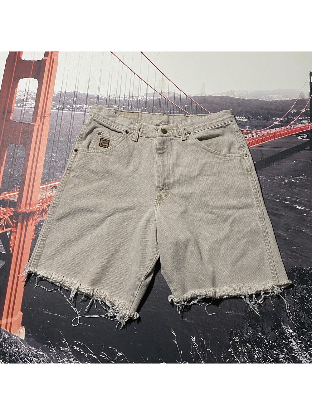 Wrangler Jean Shorts Mens Size 32x9 Cut Off Beige Denim Bermuda Jorts Grunge USA